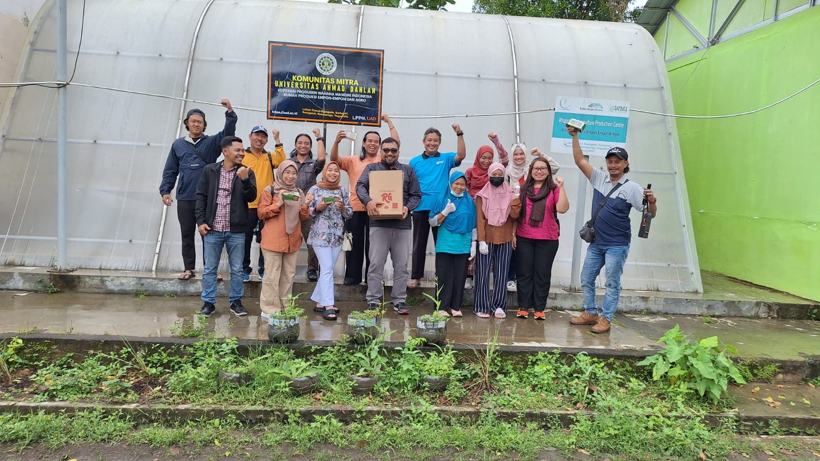 Belajar Pengolahan Empon-Empon Rampa Grow Dengan Teknologi Solar Dryer Dome